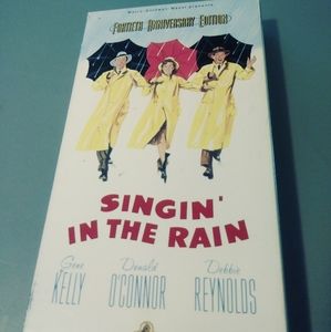40th ANNIV EDITION SINGING IN THE RAIN